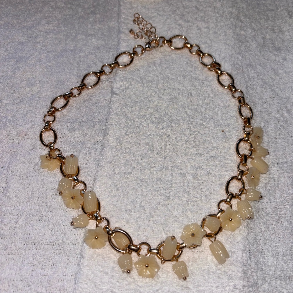 Gold-Tone Floral Charm Necklace in Cream